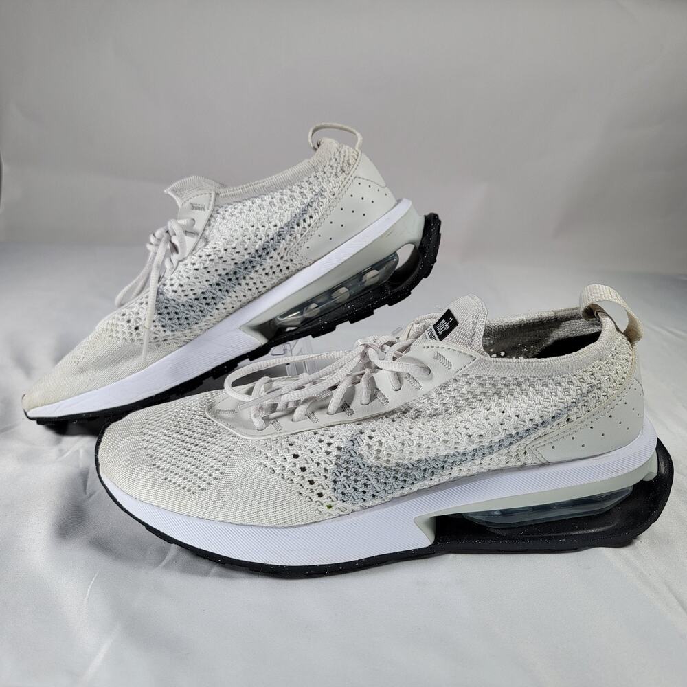Nike Air Max Flyknit White Black Running Shoes Mens Size 8 DM9073-100 Sneakers